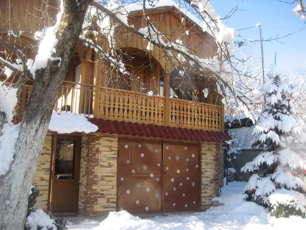 Maghay B&B Hotel In Vanadzor Bagian luar foto