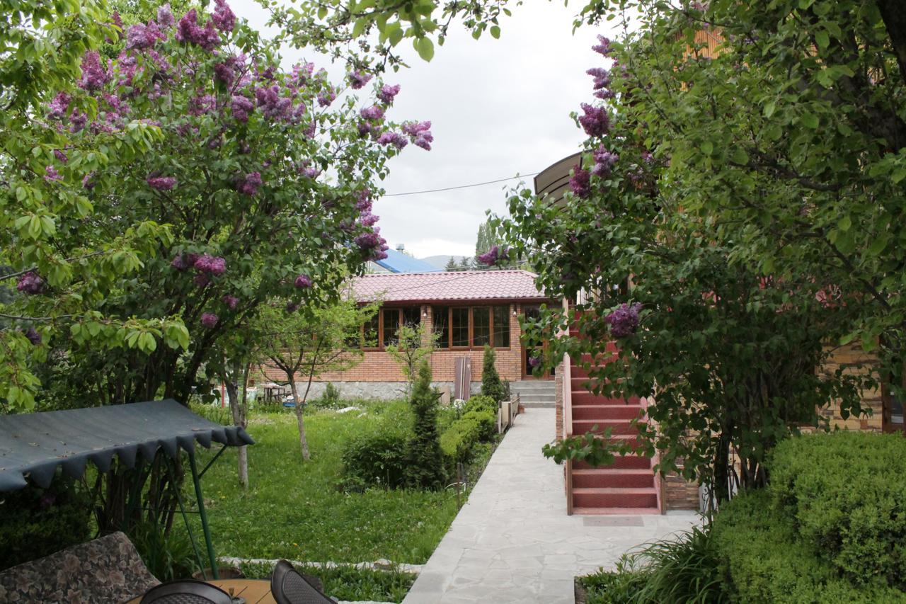 Maghay B&B Hotel In Vanadzor Bagian luar foto